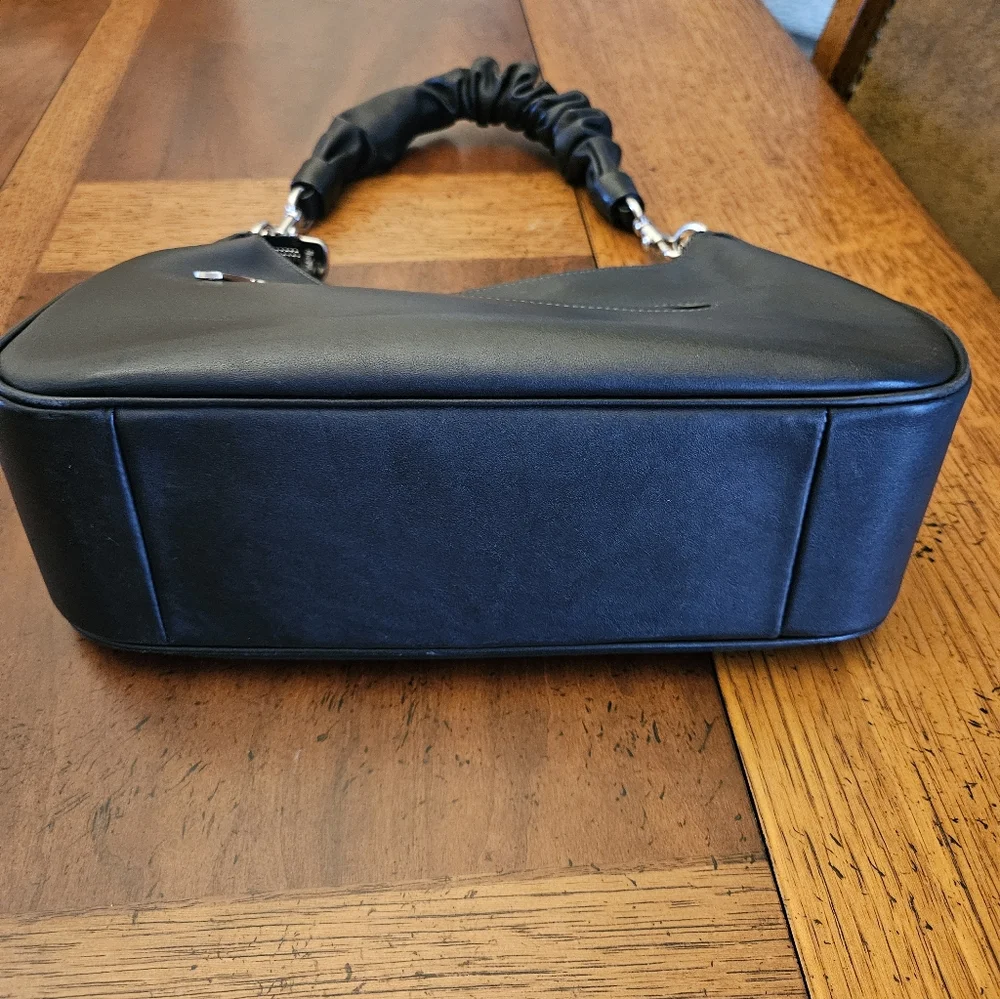 Coach Crossbody Bag - Picture 9 of 9